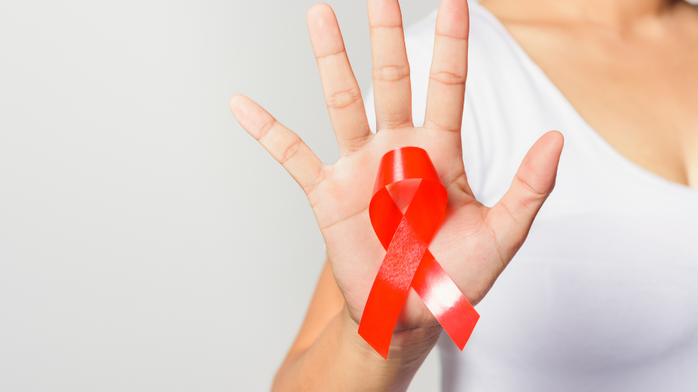 Dezembro Vermelho: campanha de prevenção ao HIV/Aids